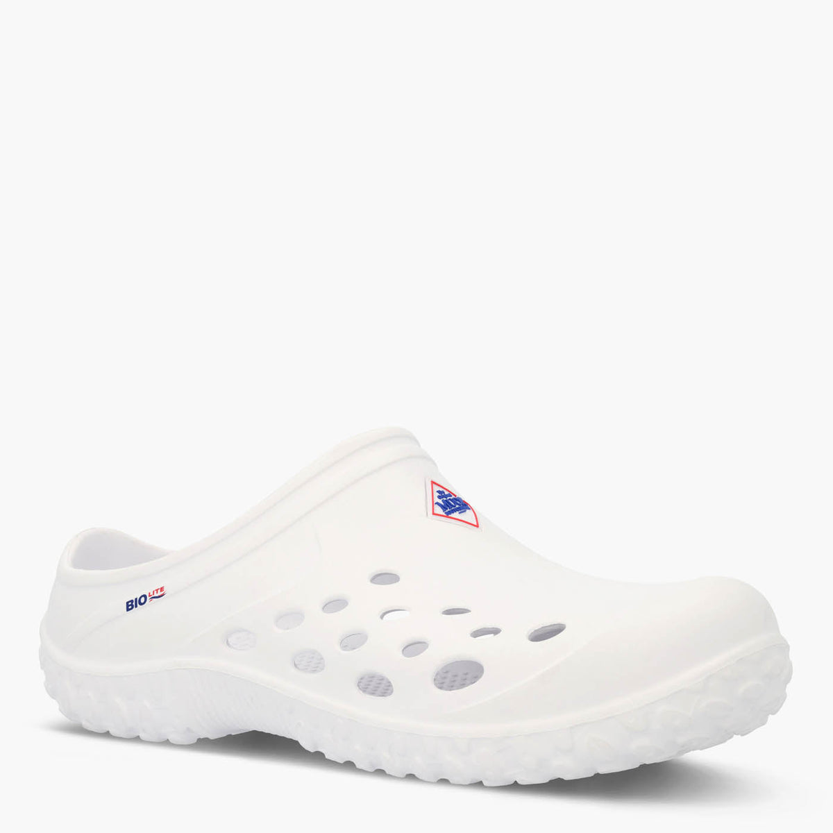 Muckster Lite Liberty Women's Clog MMLCWU01 white clog shoe on a white background